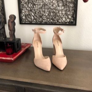 Gianni Bini heels New in Box and never worn
